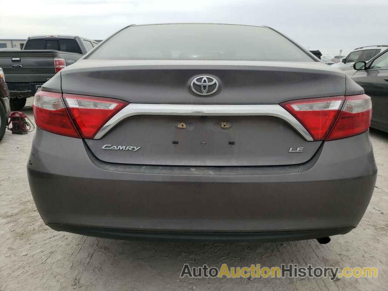 TOYOTA CAMRY LE, 4T1BF1FK4HU438512