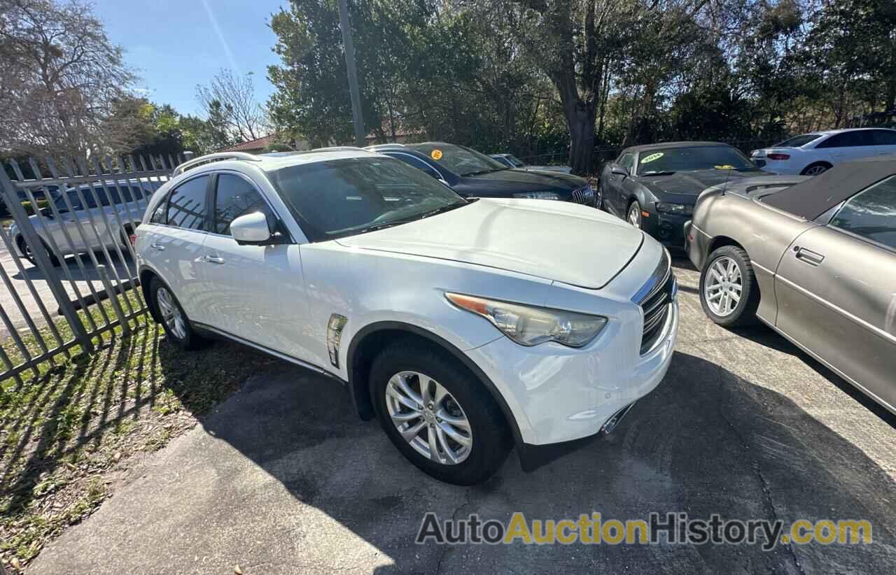 INFINITI FX37, JN8CS1MU4DM140484