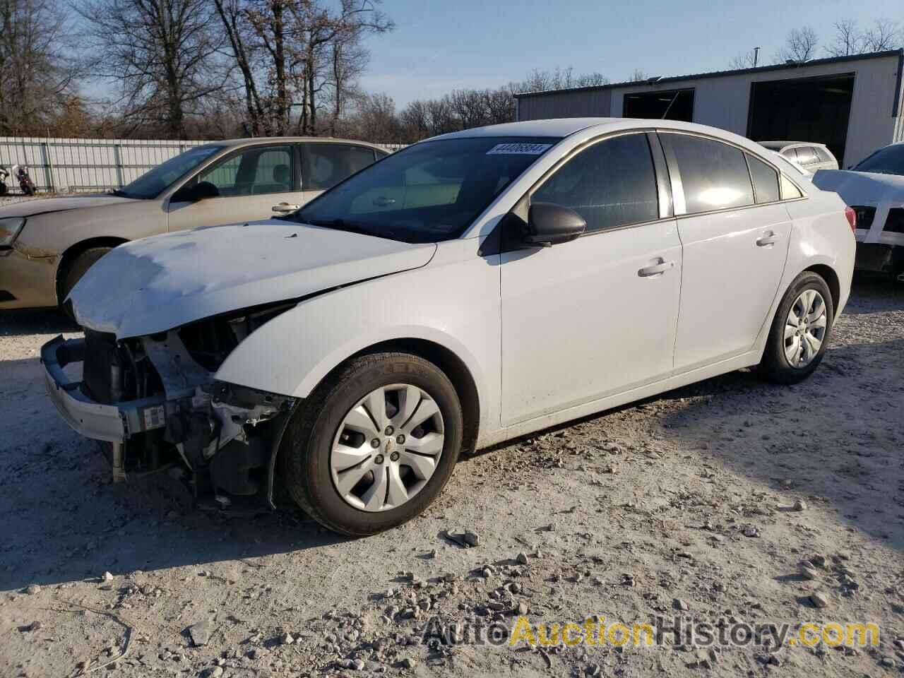 CHEVROLET CRUZE LS, 1G1PA5SH5E7168493