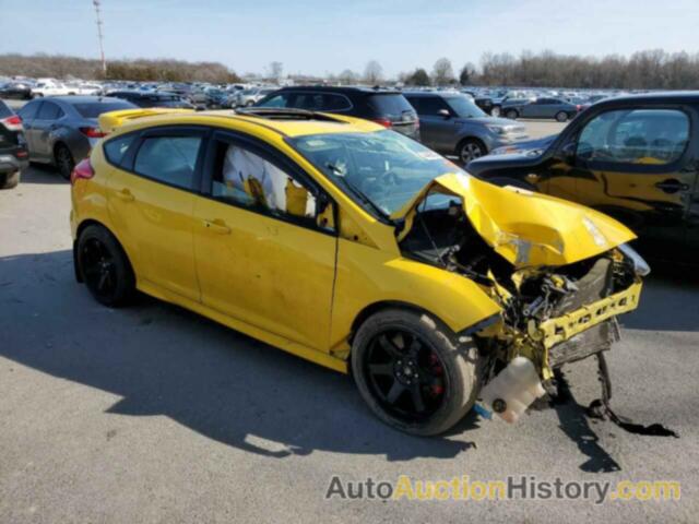 FORD FOCUS ST, 1FADP3L95HL333769