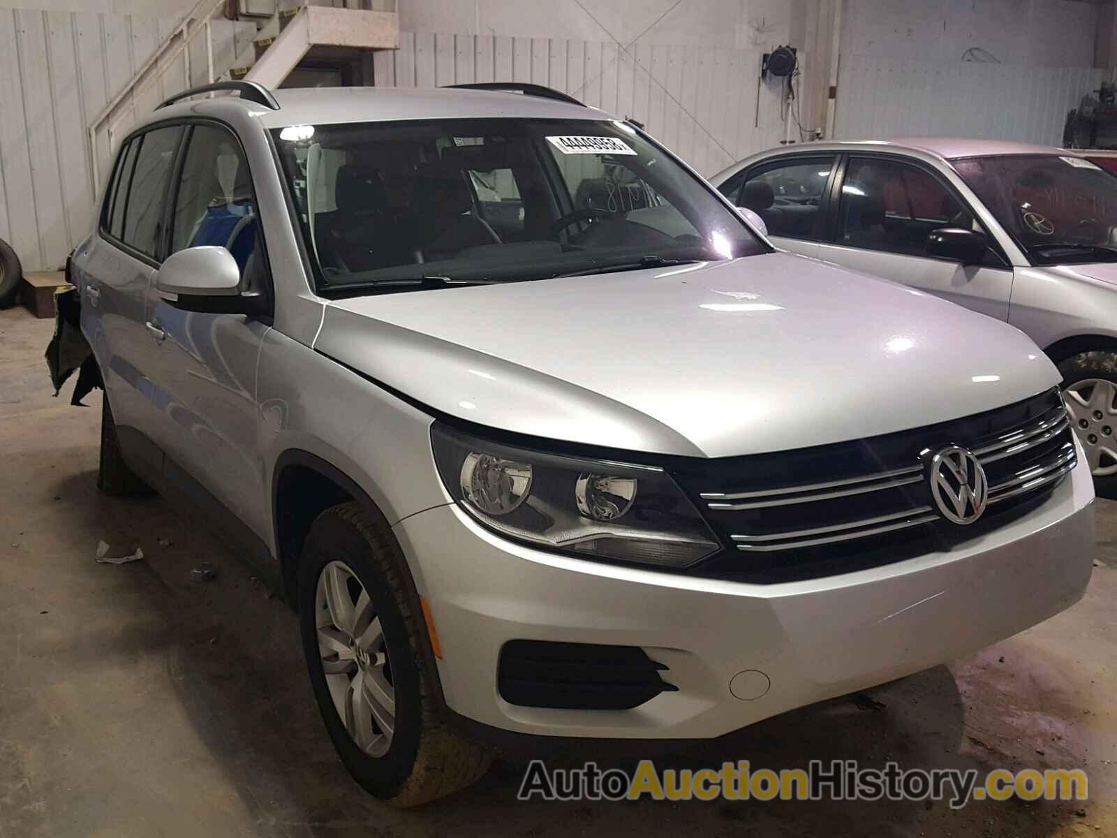 2017 VOLKSWAGEN TIGUAN S, WVGAV7AX2HK012026