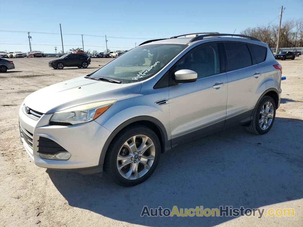 FORD ESCAPE SE, 1FMCU0GX8DUC16113