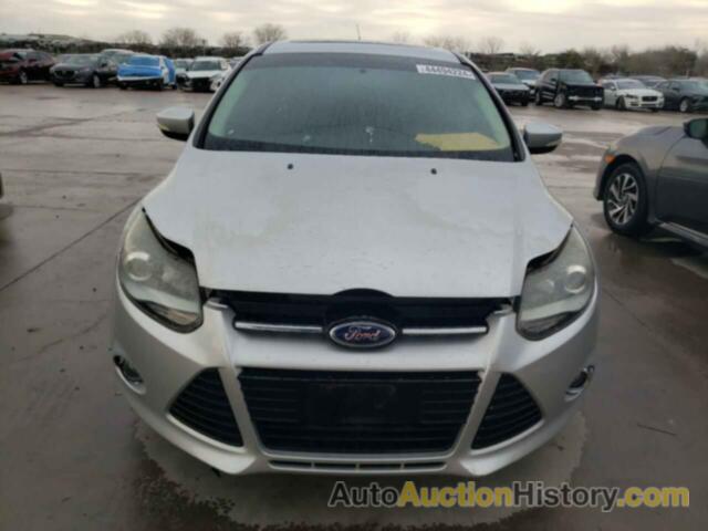 FORD FOCUS TITANIUM, 1FADP3N25EL381347