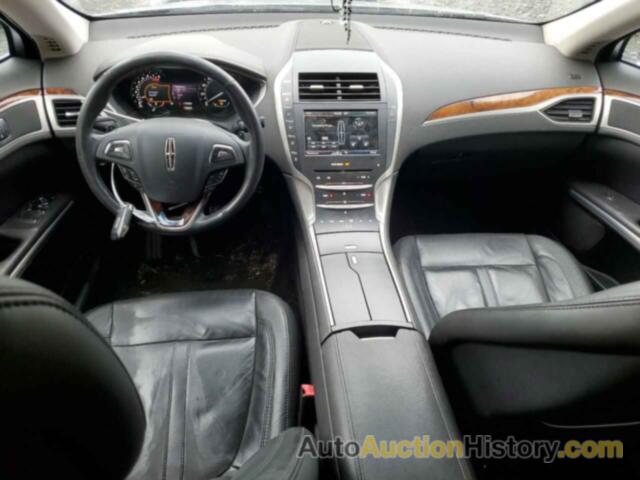 LINCOLN MKZ, 3LN6L2G95ER818327