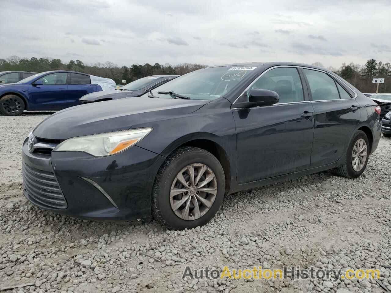 TOYOTA CAMRY LE, 4T4BF1FK1GR574701
