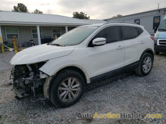 NISSAN ROGUE S, JN1BJ1CP8HW006581