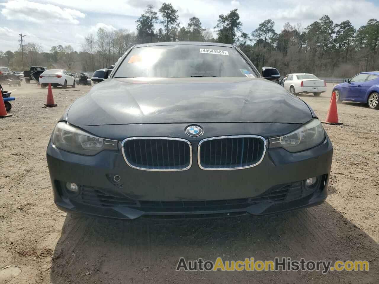 BMW 3 SERIES I, WBA3A5C55FP605563