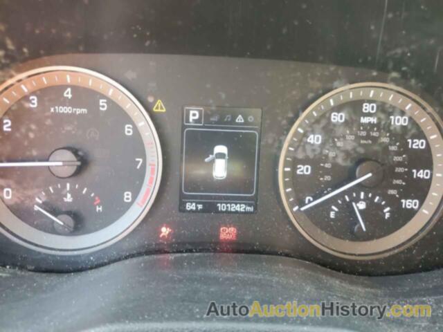 HYUNDAI TUCSON SE, KM8J23A4XHU558083