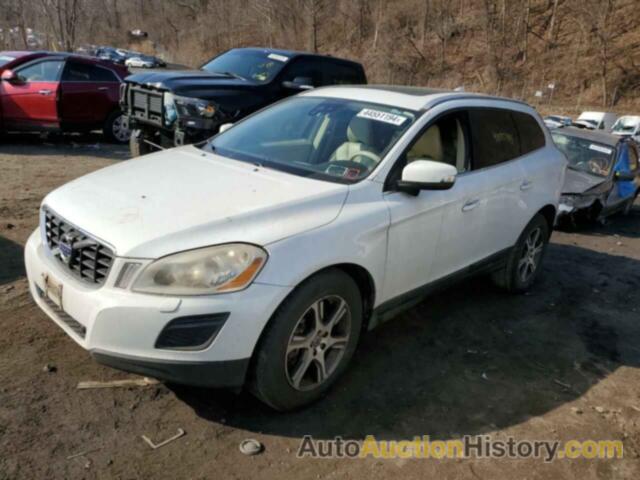 VOLVO XC60 T6, YV4902DZ9B2224156