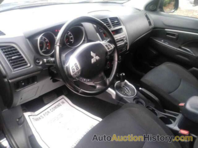 MITSUBISHI OUTLANDER ES, JA4AP3AU1CZ008427