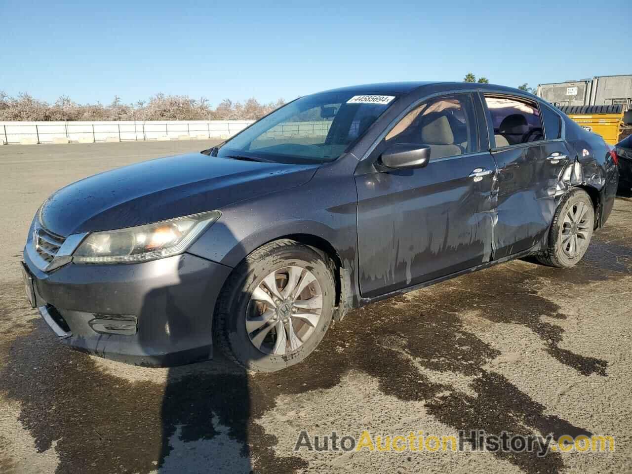 HONDA ACCORD LX, 1HGCR2F30DA129700