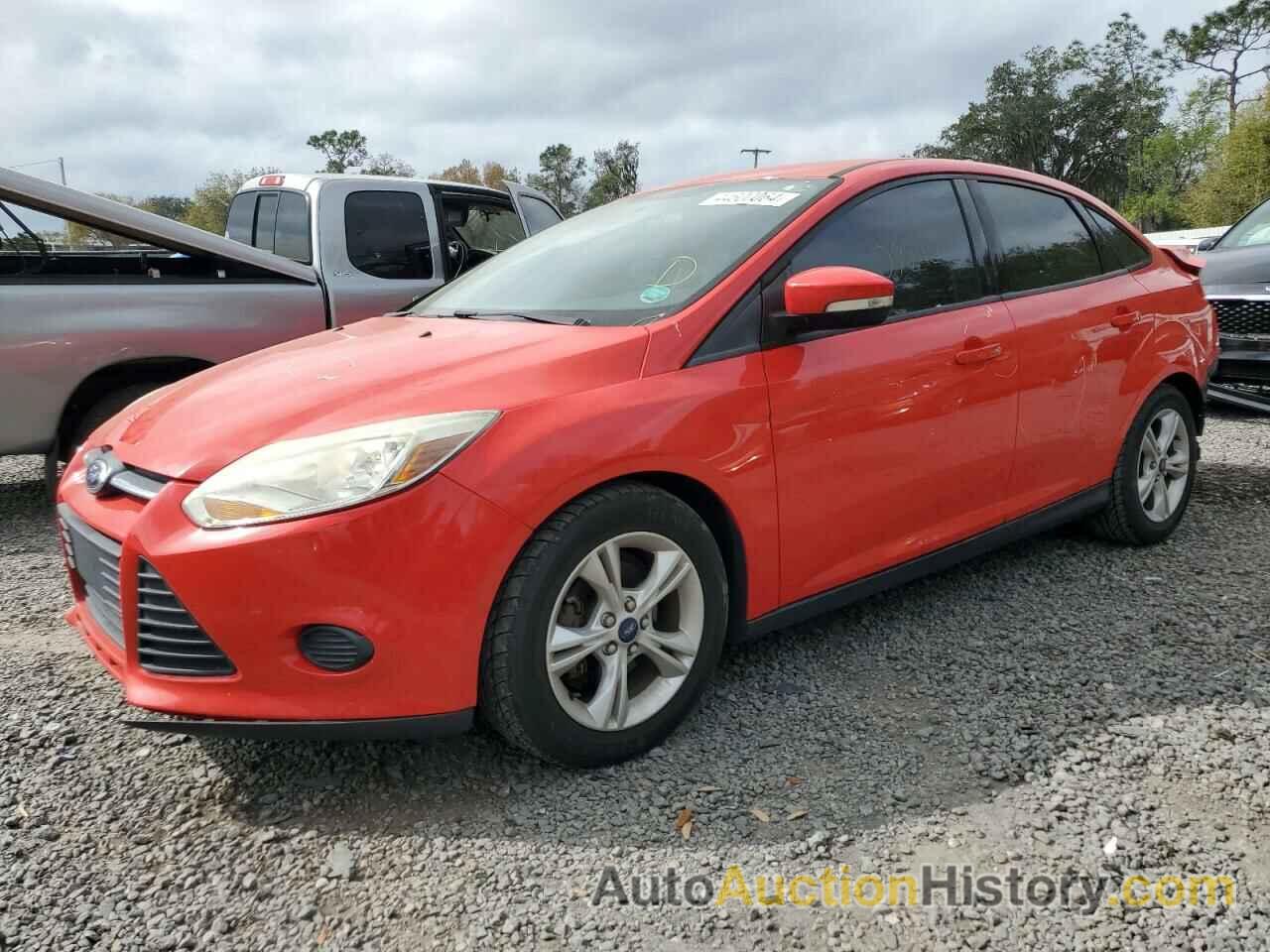 FORD FOCUS SE, 1FADP3F28EL455438