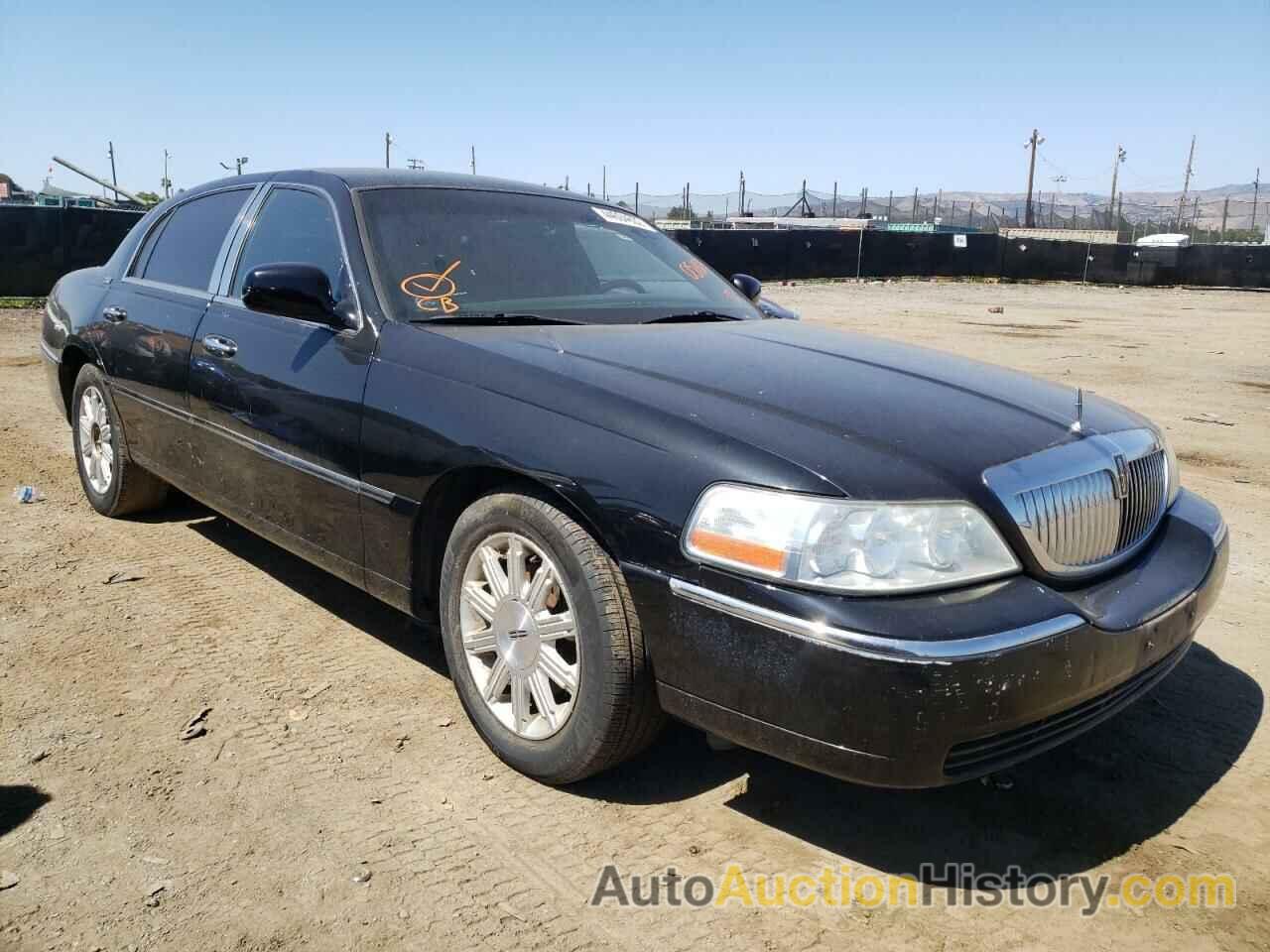 2010 LINCOLN TOWNCAR SIGNATURE LIMITED, 2LNBL8CV3AX616909