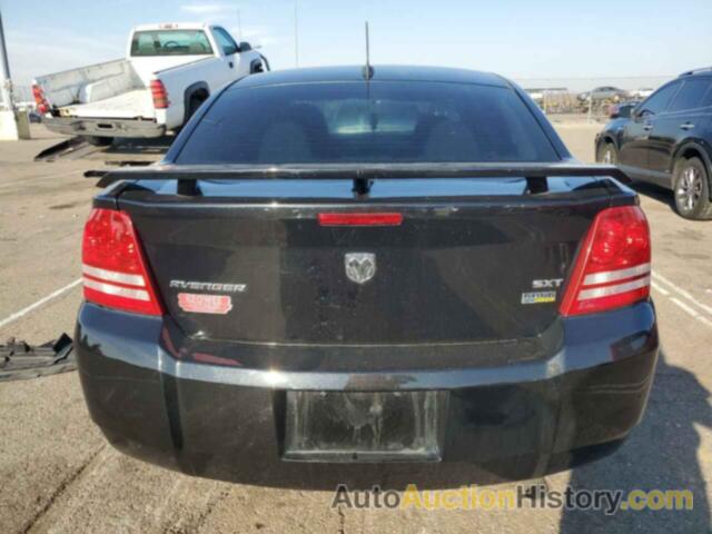 DODGE AVENGER SXT, 1B3LC56R28N605760