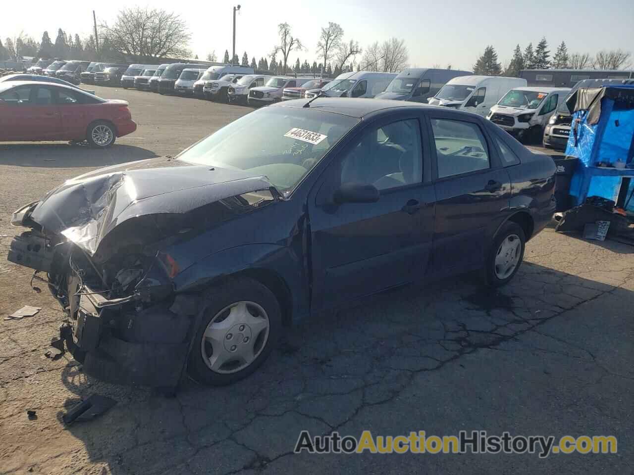 2004 FORD FOCUS LX, 1FAFP33Z74W121120