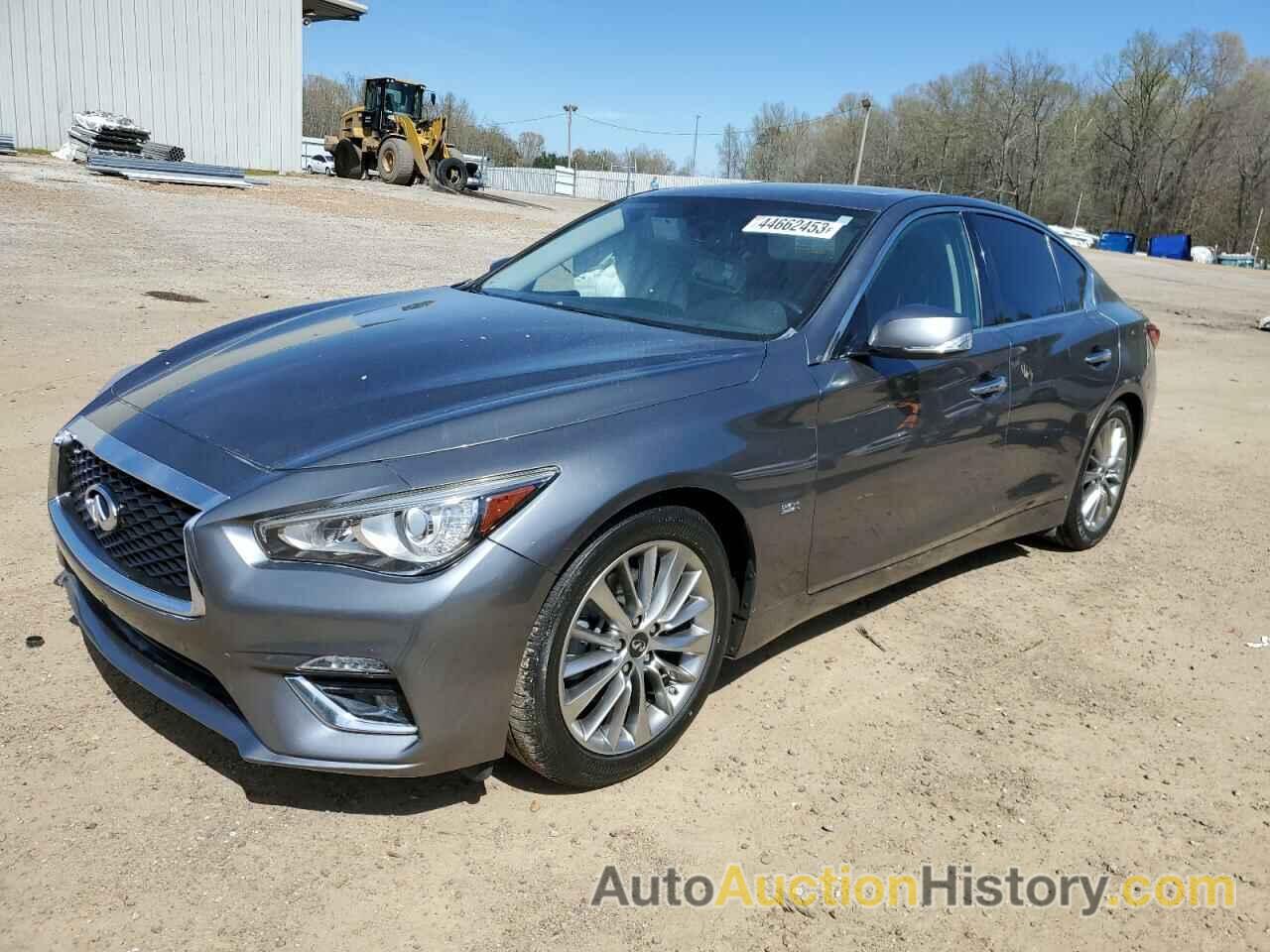 2018 INFINITI Q50 LUXE, JN1EV7AP1JM353730