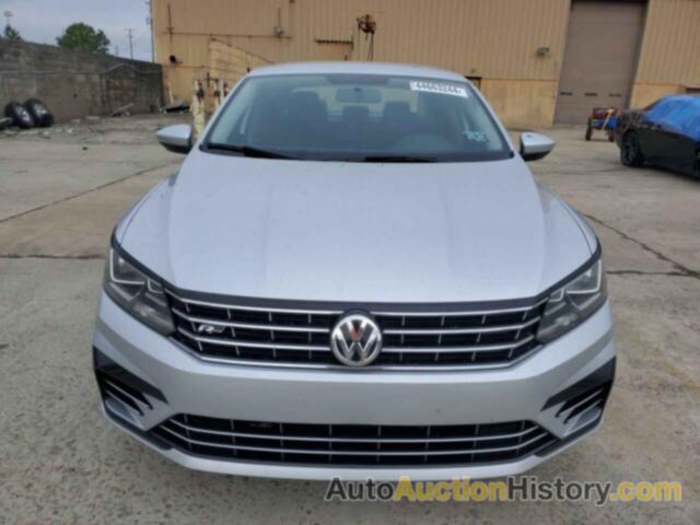 VOLKSWAGEN PASSAT S, 1VWAA7A39JC000949