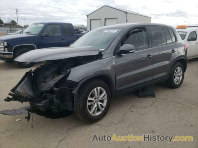 VOLKSWAGEN TIGUAN S, WVGBV3AX9DW066570