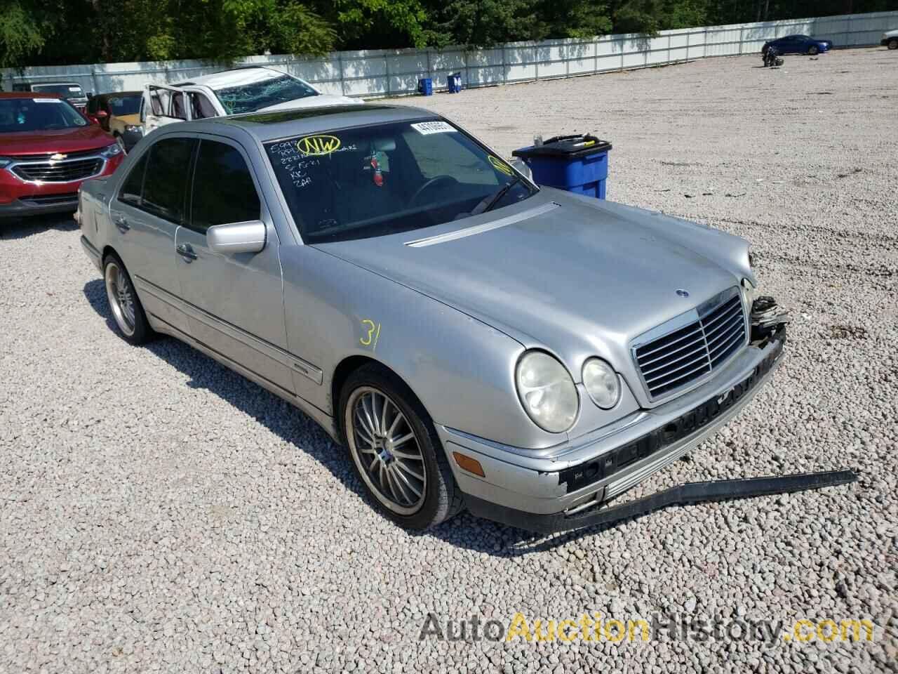 1998 MERCEDES-BENZ E CLASS 430, WDBJF70F8WA635517