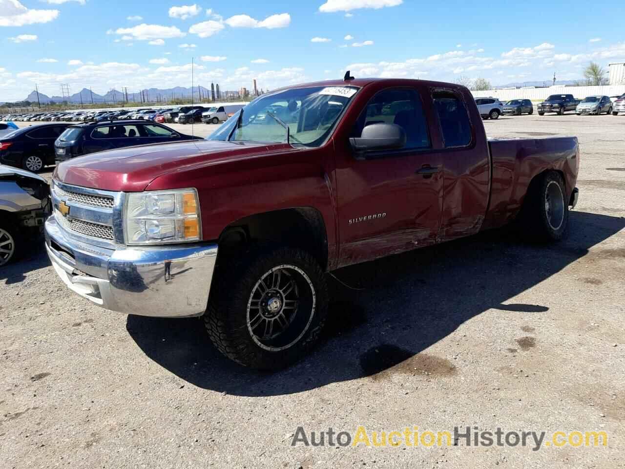 2013 CHEVROLET SILVERADO C1500 LT, 1GCRCSE07DZ272825