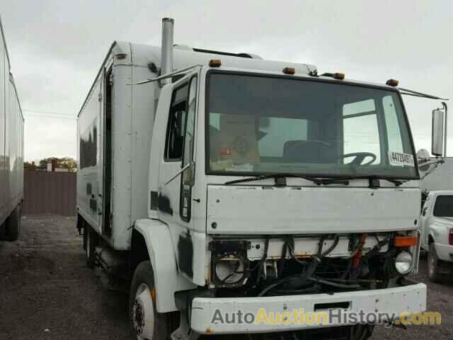 2004 STERLING TRUCK SC 8000, 49HAADBV84DM33080