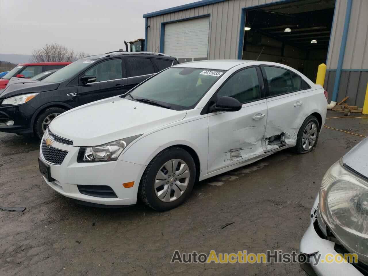 2014 CHEVROLET CRUZE LS, 1G1PA5SG8E7163957