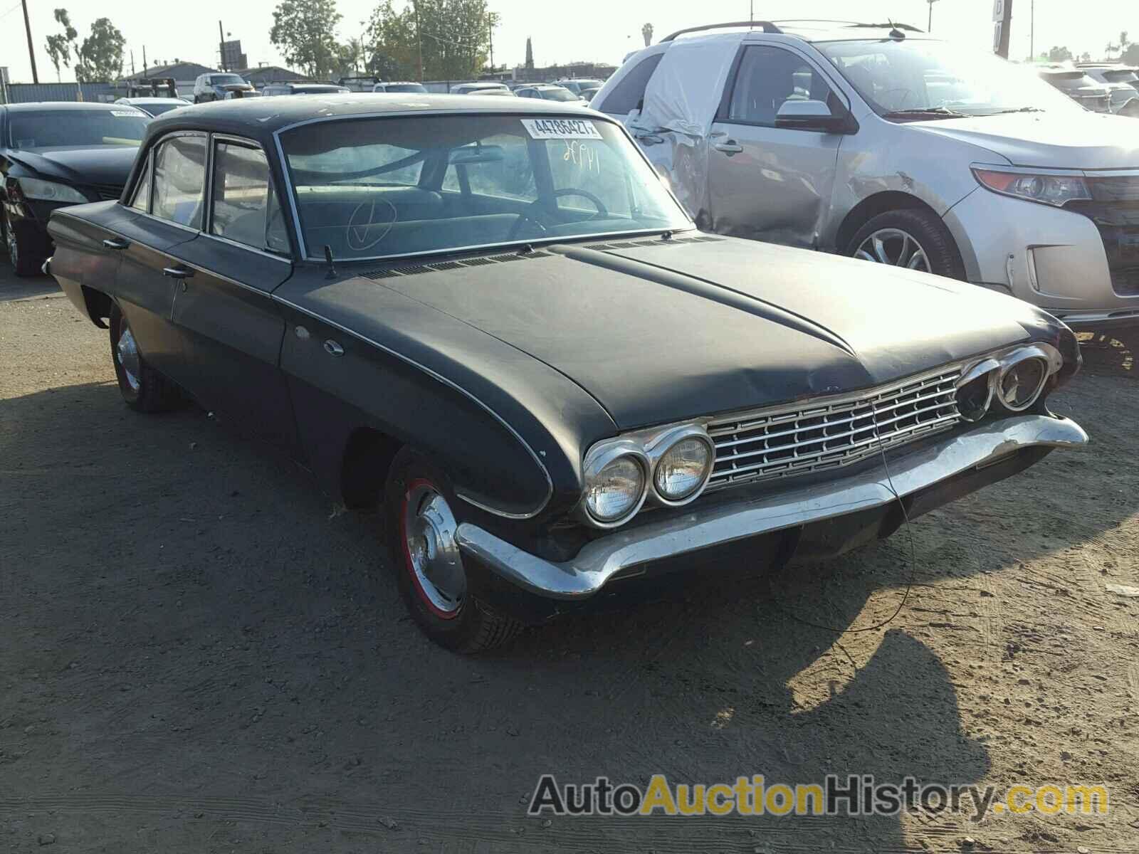 1961 BUICK LE SABRE, 1H2514315