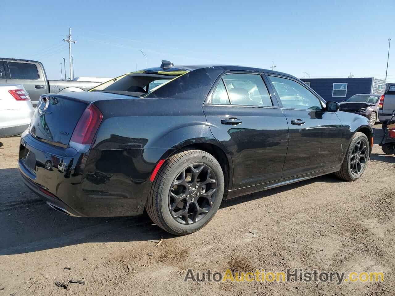 CHRYSLER 300 TOURING L, 2C3CCASG2NH203919