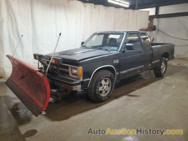 CHEVROLET S10 S10, 1GCDT19Z3M2218380