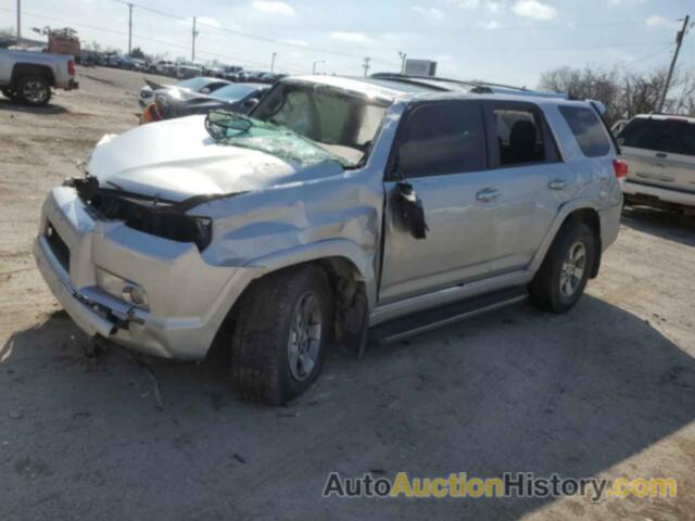 TOYOTA 4RUNNER SR5, JTEZU5JR8B5024697