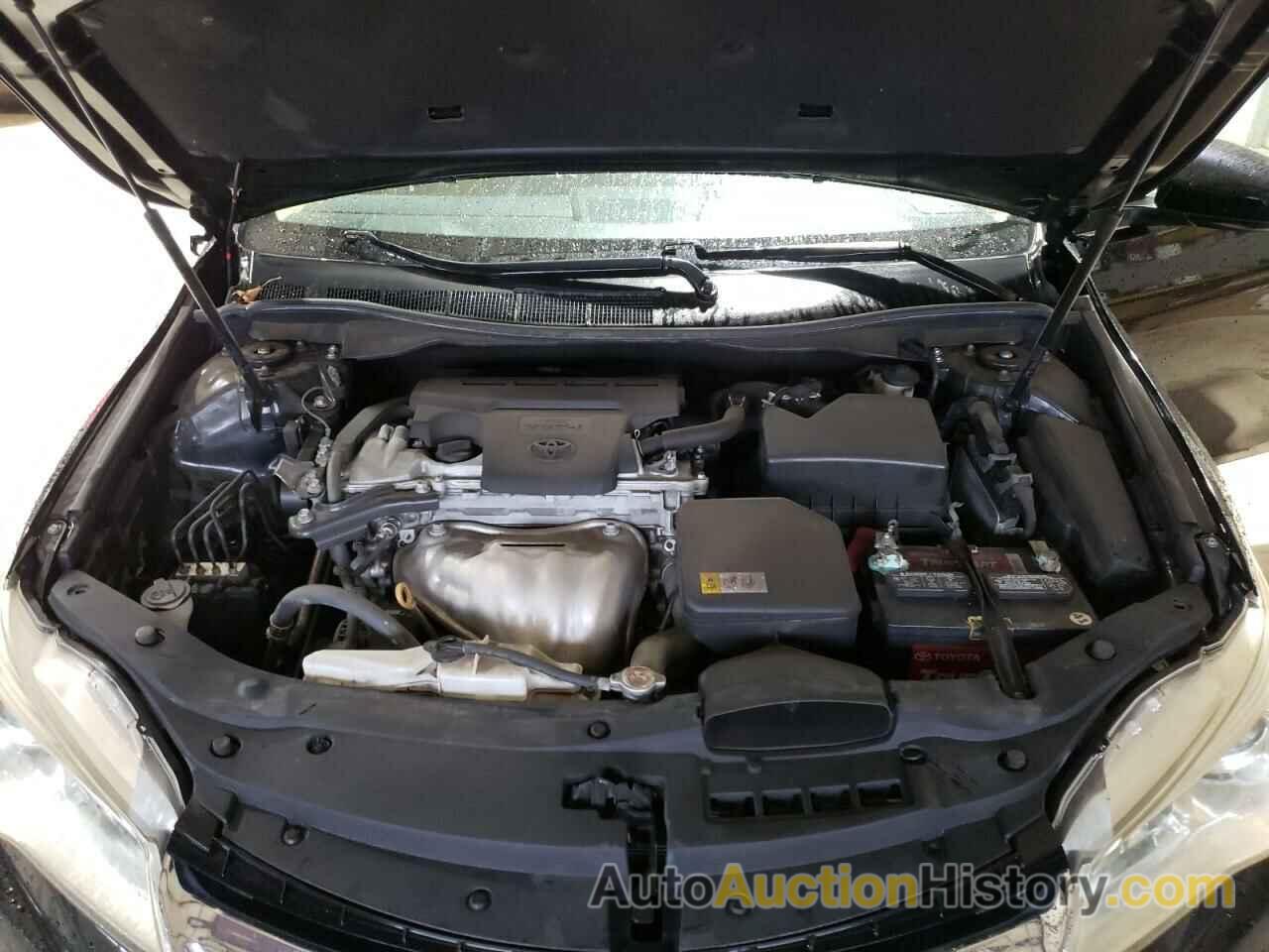 TOYOTA CAMRY LE, 4T1BF1FKXHU277888