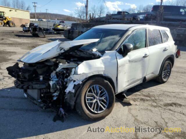 NISSAN ROGUE S, 5N1BT3AB2PC775387