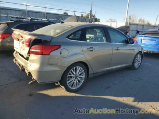 FORD FOCUS TITANIUM, 1FADP3J23FL248352