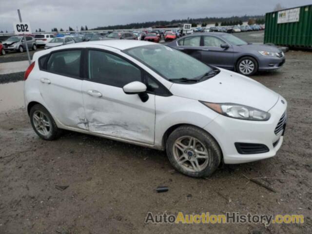 FORD FIESTA SE, 3FADP4EJ2JM104936