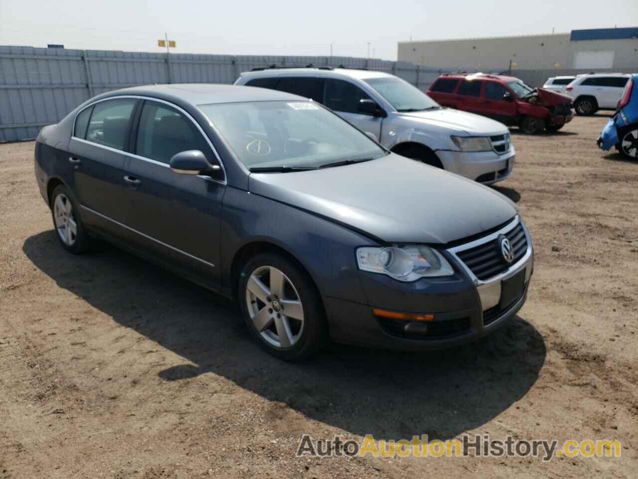 2009 VOLKSWAGEN PASSAT TURBO, WVWJK73C49P006224