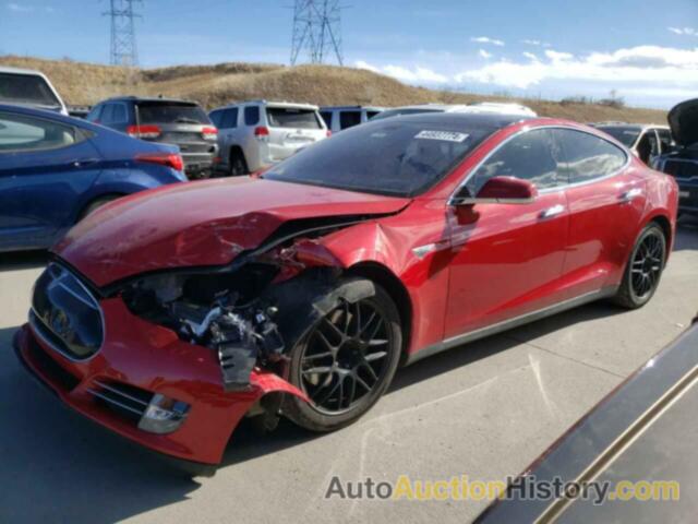 TESLA MODEL S, 5YJSA1DN4DFP21656