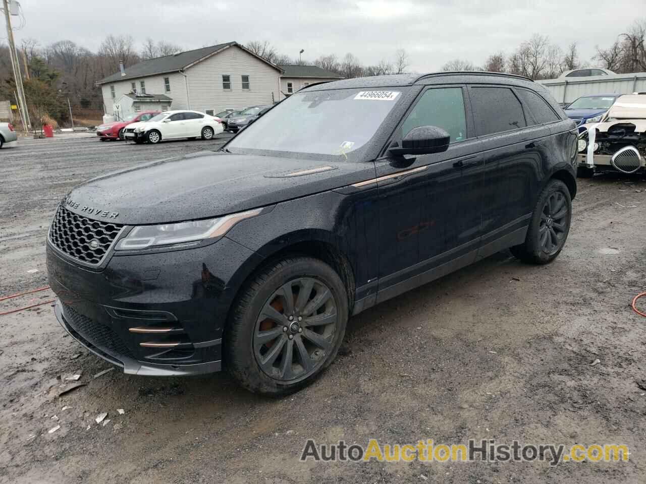 LAND ROVER RANGEROVER R-DYNAMIC SE, SALYL2RN7JA734952