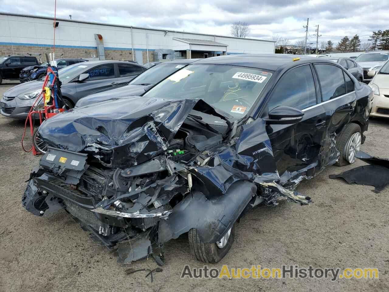 VOLKSWAGEN JETTA HYBRID, 3VW637AJ1DM313298