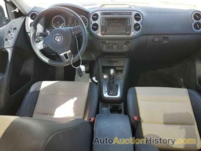 VOLKSWAGEN TIGUAN WOLFSBURG, WVGSV7AX4HK025378