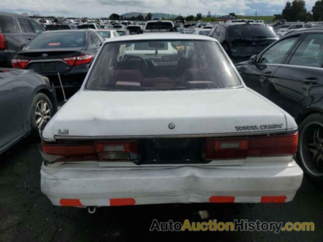 TOYOTA CAMRY LE, JT2SV22E0J0124360