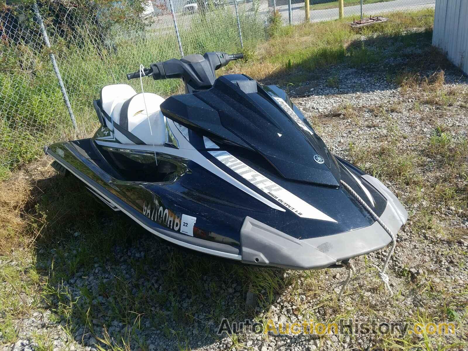 2016 YAMAHA VCR1800-R, YAMA0141D616