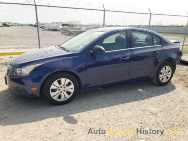 CHEVROLET CRUZE LS, 1G1PD5SH7C7187860