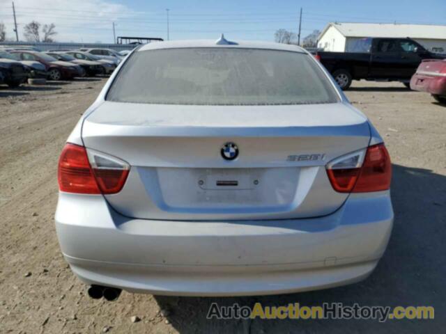 BMW 3 SERIES I, WBAVA33518KX84634