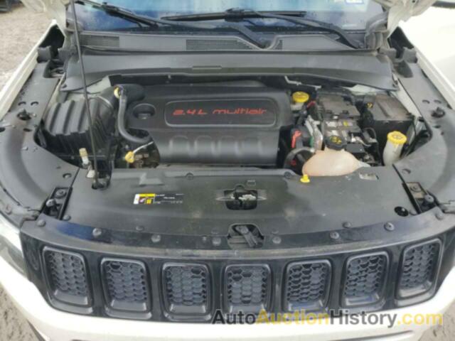 JEEP COMPASS LATITUDE, 3C4NJCBB6JT301749