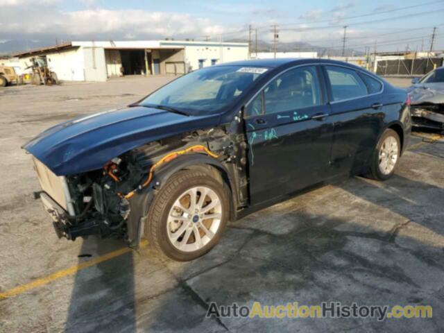 FORD FUSION TITANIUM, 3FA6P0SU8KR174008