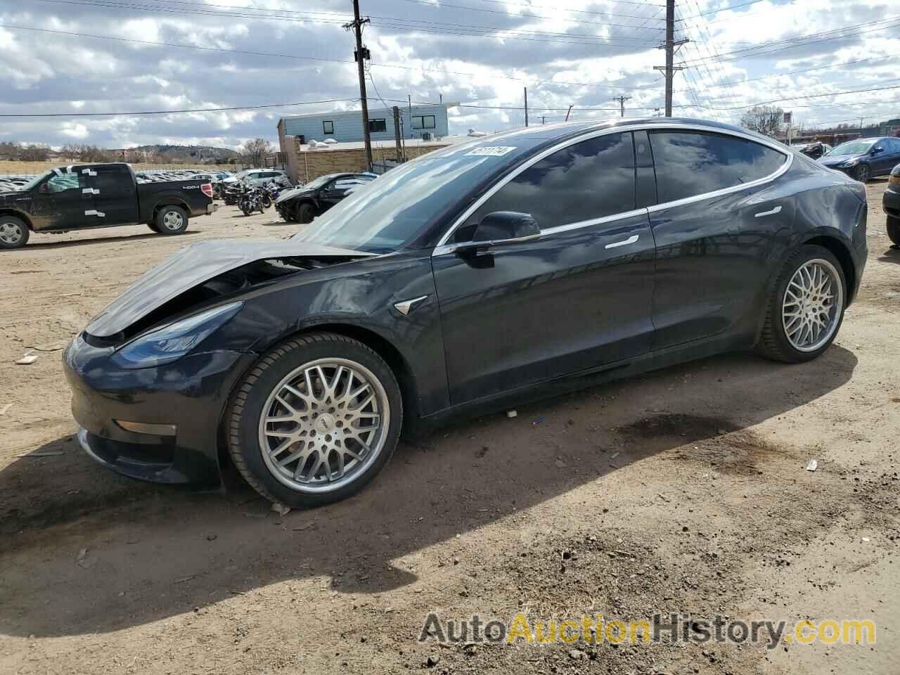 TESLA MODEL 3, 5YJ3E1EA4JF152176