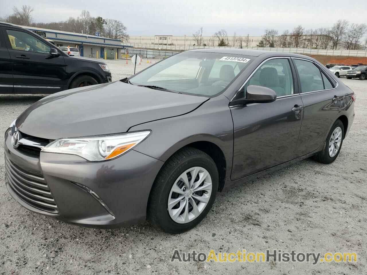 TOYOTA CAMRY LE, 4T4BF1FK2FR505062