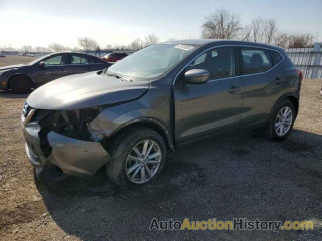 NISSAN ROGUE S, JN1BJ1CP7HW003154