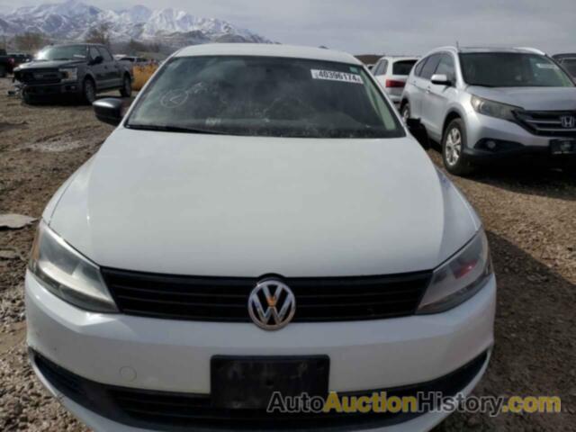 VOLKSWAGEN JETTA BASE, 3VW2K7AJ3EM315895