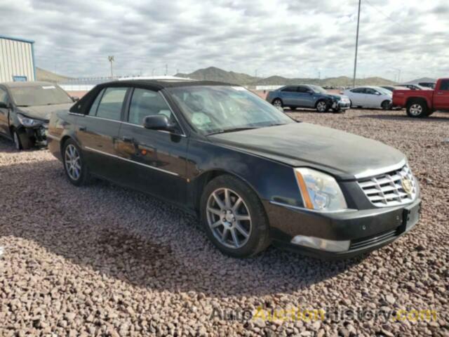 CADILLAC DTS, 1G6KD57988U161492